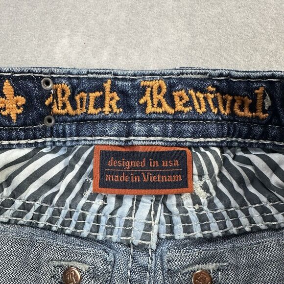 Rock Revival Women’s Size 24 Y2K Arlia Jean Shorts Distressed Vintage Style - Picture 16 of 16